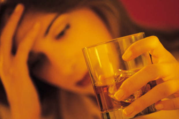 Uma em cada 20 pessoas morre no mundo vítima de uma das mais de 200 doenças relacionadas ao álcool (Comstock)