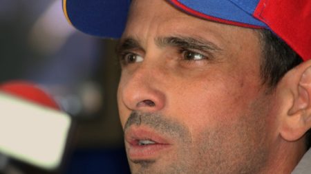 Capriles acusa Brasil de ‘indiferença’ diante da crise na Venezuela