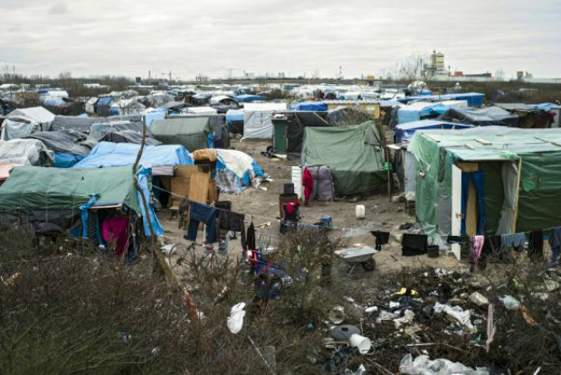 Parte sul do campo de refugiados em Calais, na França, conhecido como “Selva” (Yoan Valat/Agência Lusa)