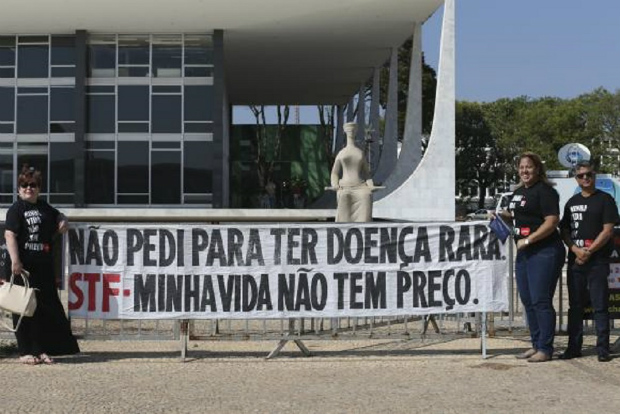 O objetivo é chamar a atenção da sociedade para a realidade desses pacientes (Elza Fiuza/ABr)