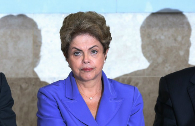 Dilma se aposentou em menos de 24 horas, enquanto a média no país é de 74 dias, segundo o INSS (Antônio Cruz/Agência Brasil)