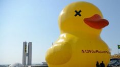 Fiesp resgata pato inflável contra alta de impostos