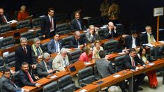 Janot pede no STF o fim da previdência especial para deputados