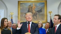 Trump assina decreto para melhorar assistência médica