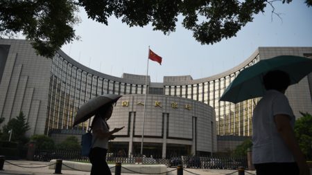 China começa limpeza no sistema bancário paralelo