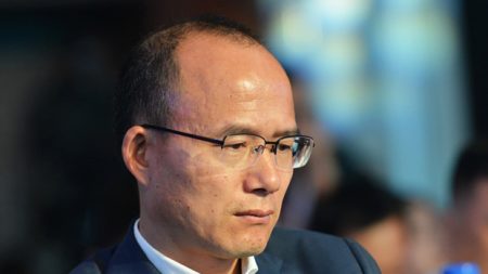 Presidente do Conglomerado Fosun renuncia, sinal de grandes mudanças na economia chinesa