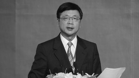 Ex-propagandista do regime chinês é purgado em campanha anticorrupção