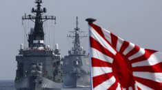 Navio japonês atravessa pela 1ª vez o estreito de Taiwan