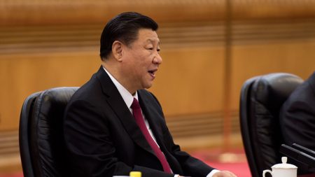 Partido Comunista Chinês deverá eliminar limite de mandatos do líder do regime