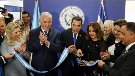 Guatemala abre sua embaixada em Jerusalém, dois dias após EUA