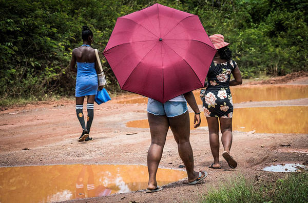 Na Guiana, mulheres jovens foram encontradas sendo prostituídas próximas de minas de ouro remotas (Interpol)