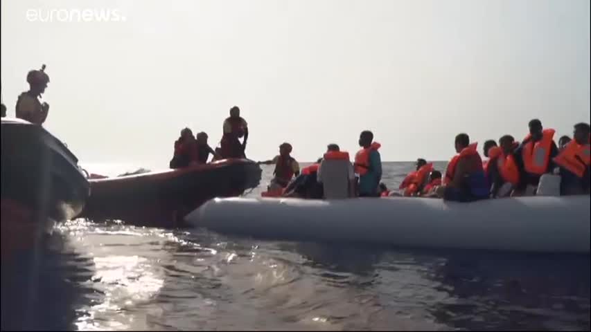 “ONGs têm sua própria agenda e incitam imigrantes a atravessar a fronteira”, diz Guarda Costeira da Líbia (Vídeo)