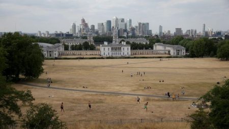 Onda de calor na Europa: Reino Unido se prepara para temperaturas recorde