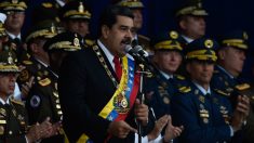Maduro diz que venezuelanos estão saindo do país com bolsos cheios de dólares