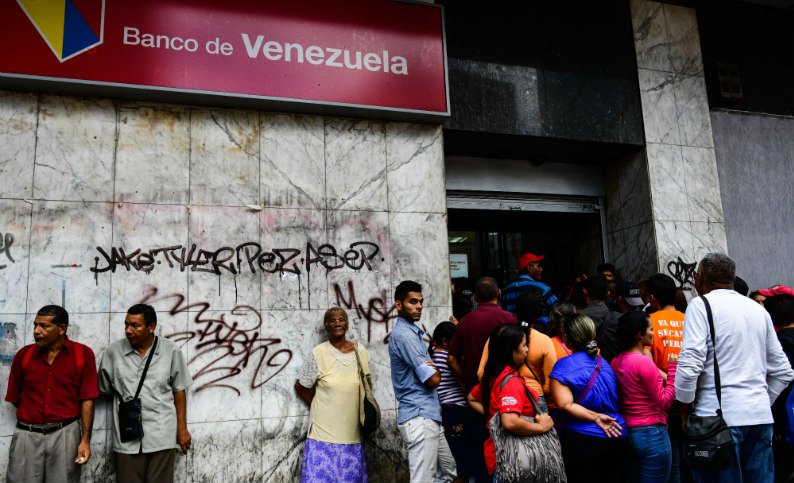 Parlamento opositor prevê inflação de quase 4.300.000% na Venezuela em 2018