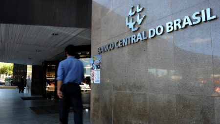 Relatório do Banco Central aponta cenário negativo na economia