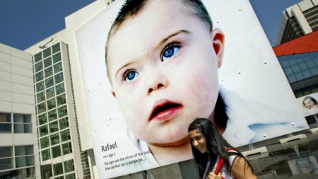 Campanha alerta sobre extinção de crianças com Síndrome de Down