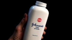 Relatório da Reuters: Johnson & Johnson sabia sobre amianto em talco de bebê por várias décadas