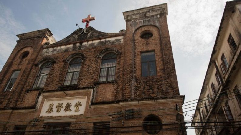 Uma igreja na vila de Chikan, em Kaiping, China, em 28 de maio de 2018 (Nicolas Asfouri / AFP / Getty Images)