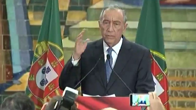 Discurso de vitória eleitoral do Presidente Marcelo Rebelo de Sousa, no Átrio da Faculdade de Direito da Universidade de Lisboa, a 24 de Janeiro de 2016 (Lusa Agência de Notícias /https://www.youtube.com/watch?v=s9pemt4wF_o)