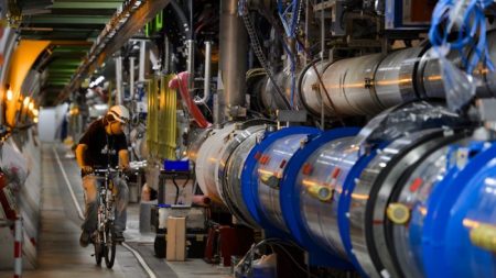 CERN planeja novo acelerador de partículas 4 vezes maior que o atual