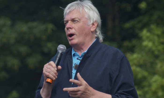 Foto de David Icke (Tyler Merbler / Flickr / CC-By-2.0 (https://bit.ly/1rRyEZO))
