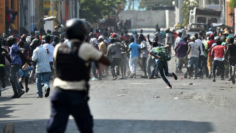 (Hector Retamal/AFP/Getty Images)