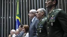 Trajetória do Exército na defesa da Pátria e da democracia é lembrada em Sessão Solene na Câmara Federal