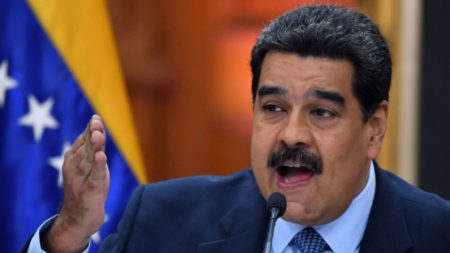 Maduro mostra vídeo falso de ataque a rede elétrica plagiando imagens de Hollywood (Vídeo)