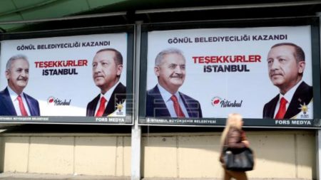 Protestos tomam ruas de Istambul após anulação de eleição municipal