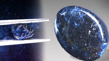 Mineiros descobrem novo mineral “extraterrestre” mais precioso do que diamante em Israel