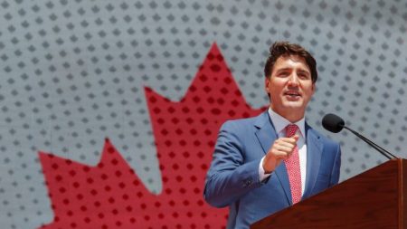 Justin Trudeau: Trump abordou caso de canadenses detidos com China