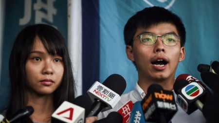 Autoridades dos EUA e da UE se pronunciam contra prisões de ativistas de Hong Kong