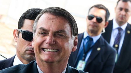 Bolsonaro: Brasil trabalha para cumprir requisitos de entrada na OCDE