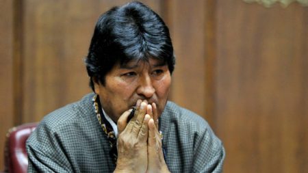 Evo Morales define pedido de prisão contra ele por terrorismo como “ilegal”