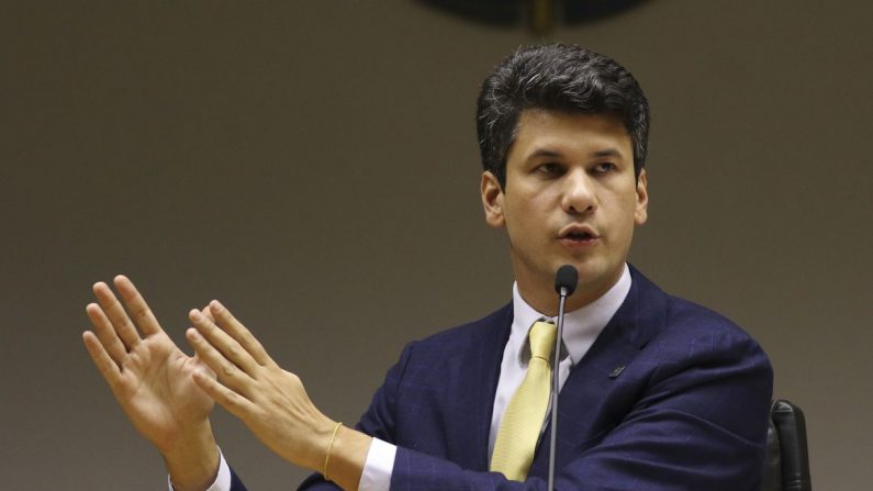 O presidente do Banco Nacional de Desenvolvimento Econômico e Social (BNDES), Gustavo Montezano, durante entrevista coletiva, no Ministério da Economia (Valter Campanato/Agência Brasil)