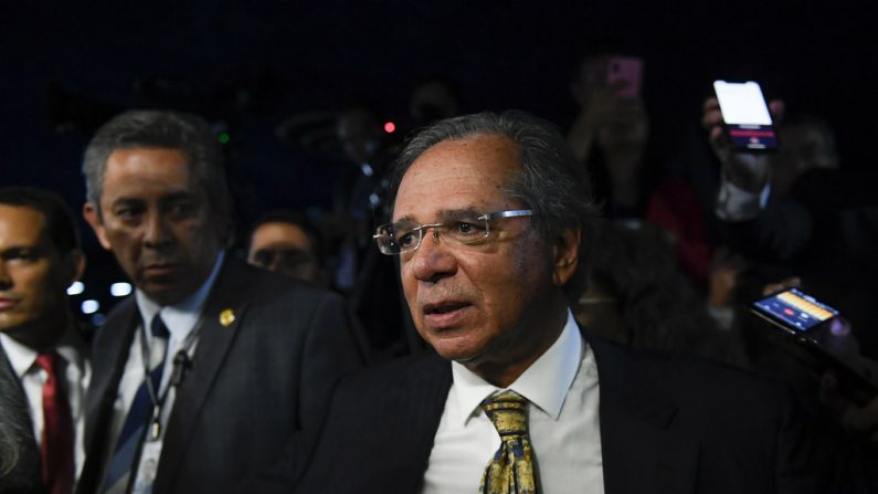 Ministro da Economia, Paulo Guedes concede entrevista (Foto: Roque de Sá/Agência Senado)