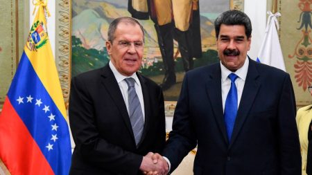 Rússia vai instalar na Venezuela sistema de navegação GLONASS em 2023