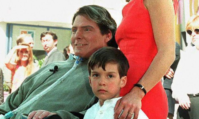 O último vôo do Super-Homem: morre Christopher Reeve - Delfos