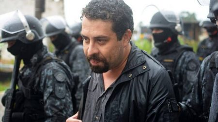 Boulos precisará pagar por reparos em prédio vandalizado pelo MTST para evitar condenação criminal