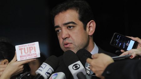 TCU determina que governo divulgue lista de beneficiados com auxílio de R$600