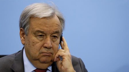 Guterres admite que ONU precisa de US$ 35 bilhões para programa por vacina