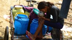 À medida que o vírus do PCC atinge o mundo, países sem água potável enfrentam desafios
