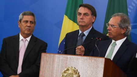 Guedes liquida especulações e diz que o Brasil surpreenderá o mundo de novo