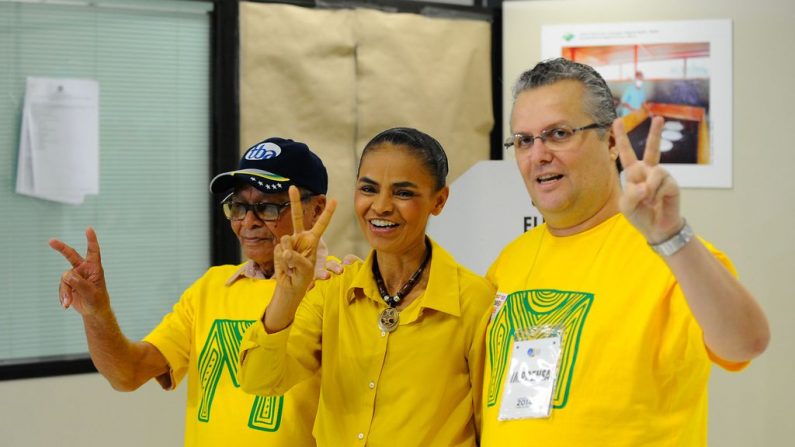 Candidata a presidência da república Marina Silva (PSB), vota na cidade de Rio Branco, Acre (Tomaz Silva/Agência Brasil)