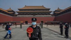 China critica jornalistas enquanto surto de vírus do PCC reaparece em Pequim