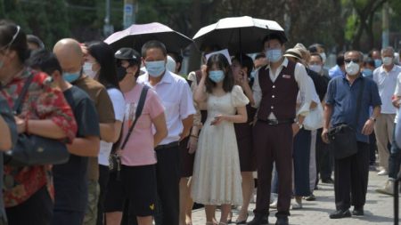 Autoridades encobrem gravidade do ressurgimento do vírus em Pequim e em província vizinha de acordo com documentos vazados