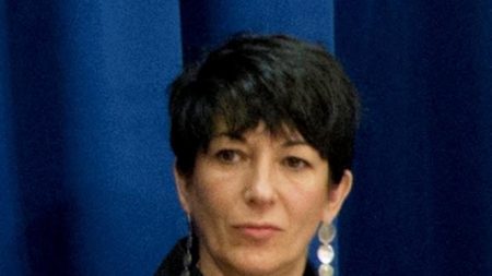 Supostas vítimas de Ghislaine Maxwell devem testemunhar na audiência de fiança