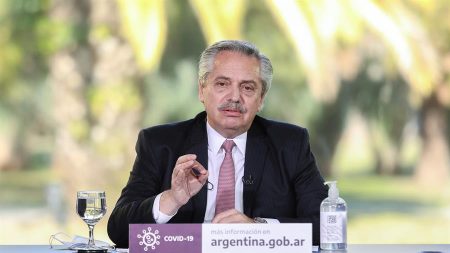 Presidente da Argentina diz que acordo sobre dívidas abre “horizonte” ao país