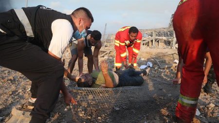 Israel oferece ajuda humanitária ao Líbano após explosão em Beirute